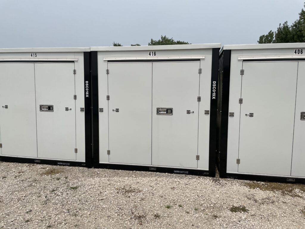 Drive-up (8' x 20' x 8') modular storage unit - unit number 416