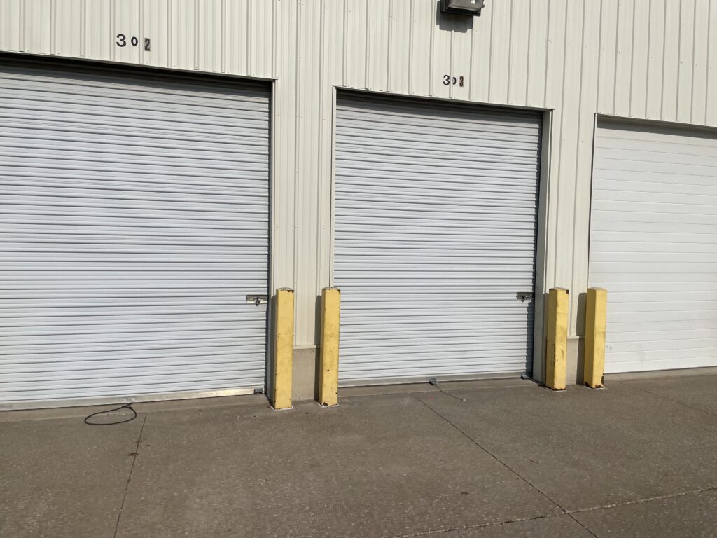 10' x 25' x 9' drive-up self storage units at Davenport Storage Center in Davenport, Iowa - unit 303