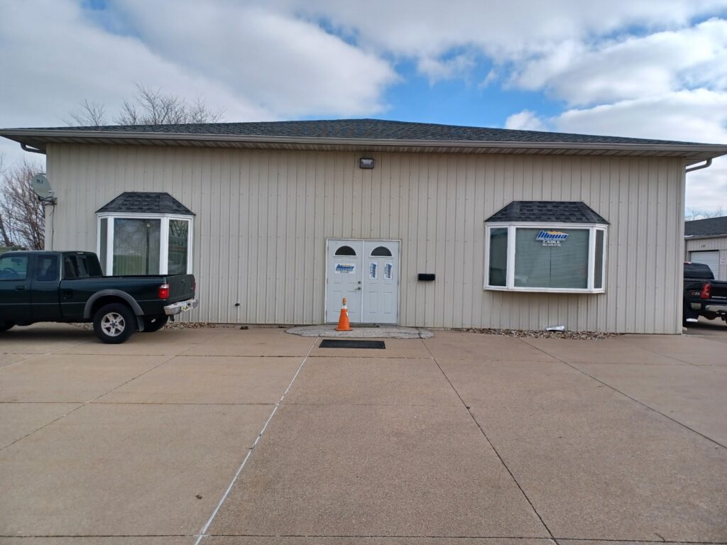 Outside of Commercial-Office Space in Davenport, Iowa.